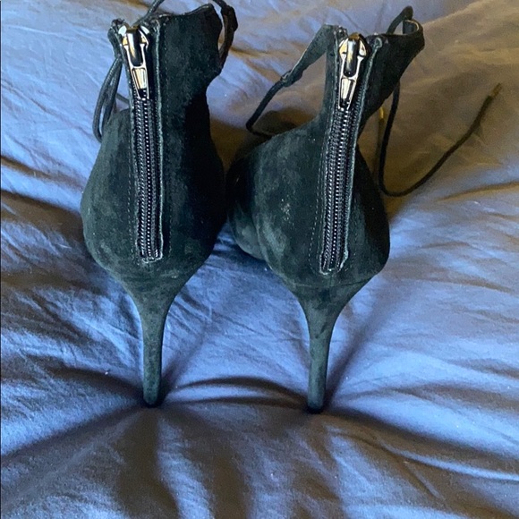 High heels - Picture 3 of 7